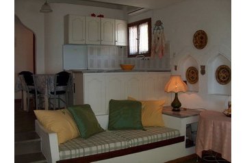 Grecia Privát Lygia, Exteriorul